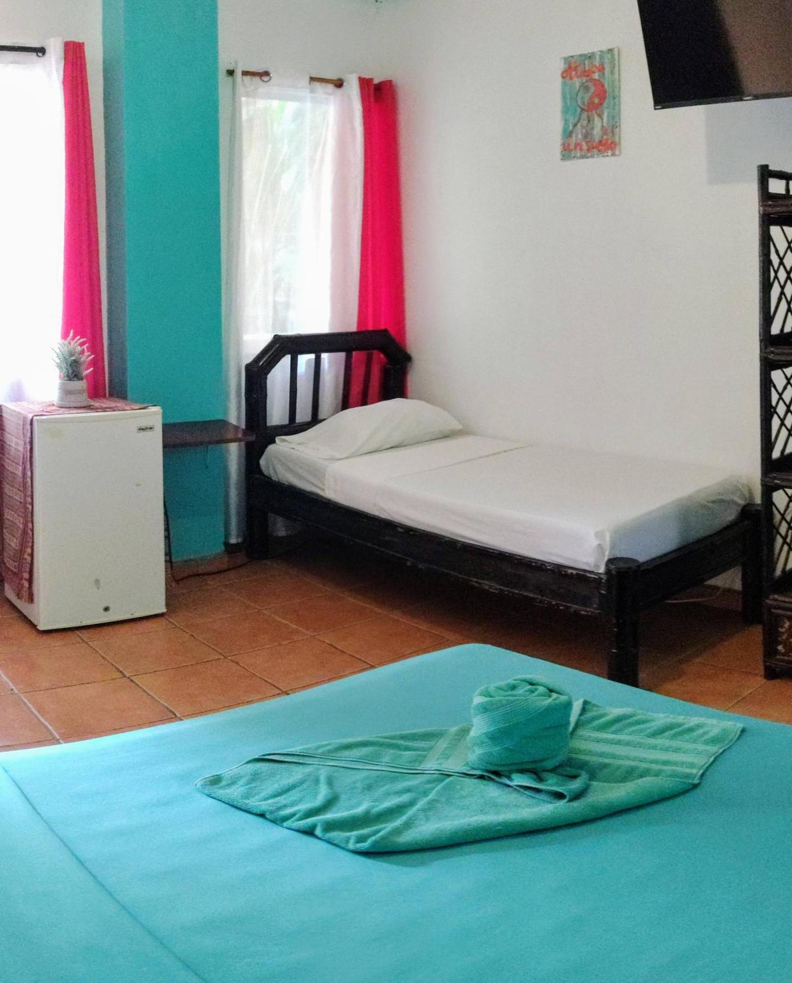 דומיניקל Cool Vibes Beach Hostel מראה חיצוני תמונה